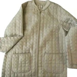 Athletic Women’s XL Light Gray Lightweight Jacket Insulated